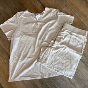 LuLaRoe Dream Cream Pajama Set